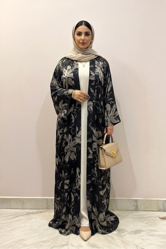 Black Kimono